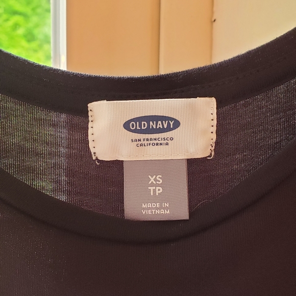 Old Navy tank top - Picture 5 of 5